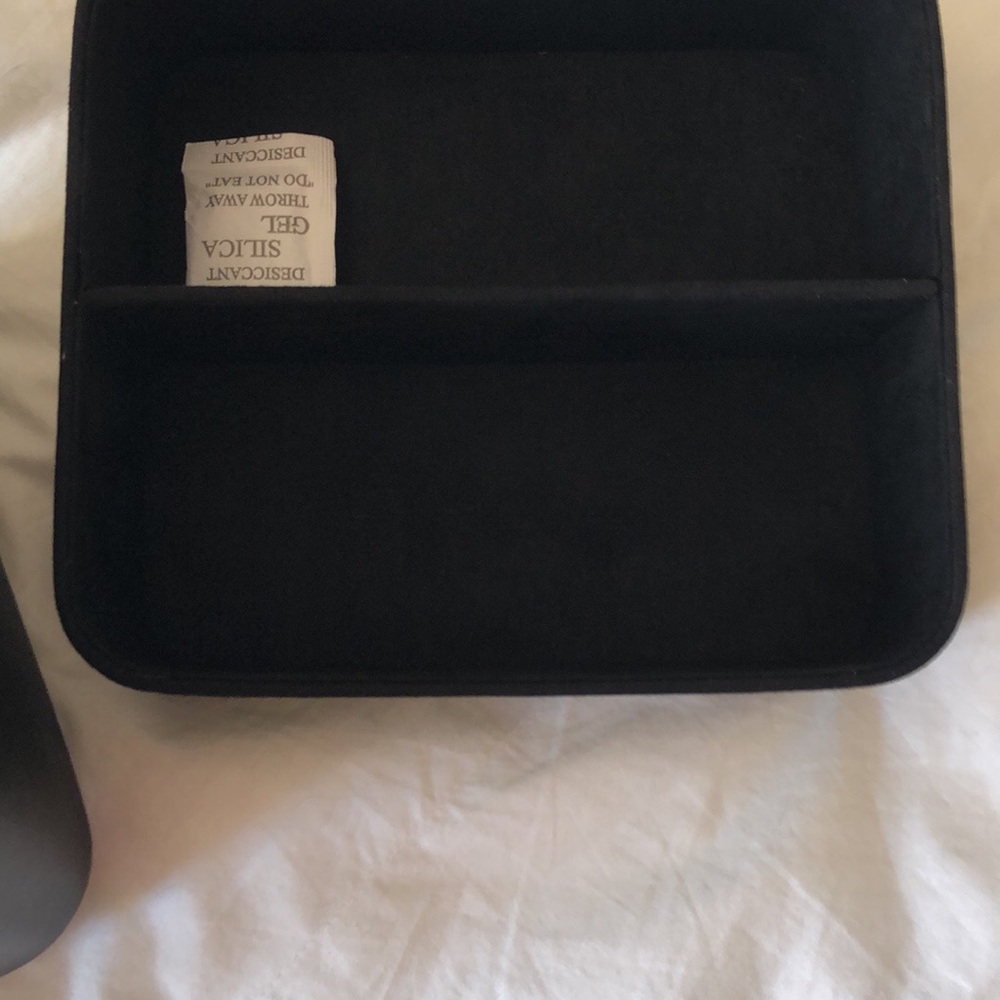 Brand new jewelry box or sunglasses case - Picture 5 of 8
